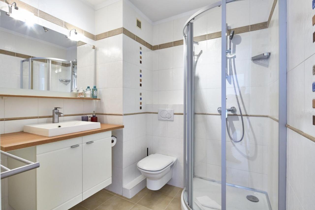 Appartement Centre-palais-200m Des Plages *